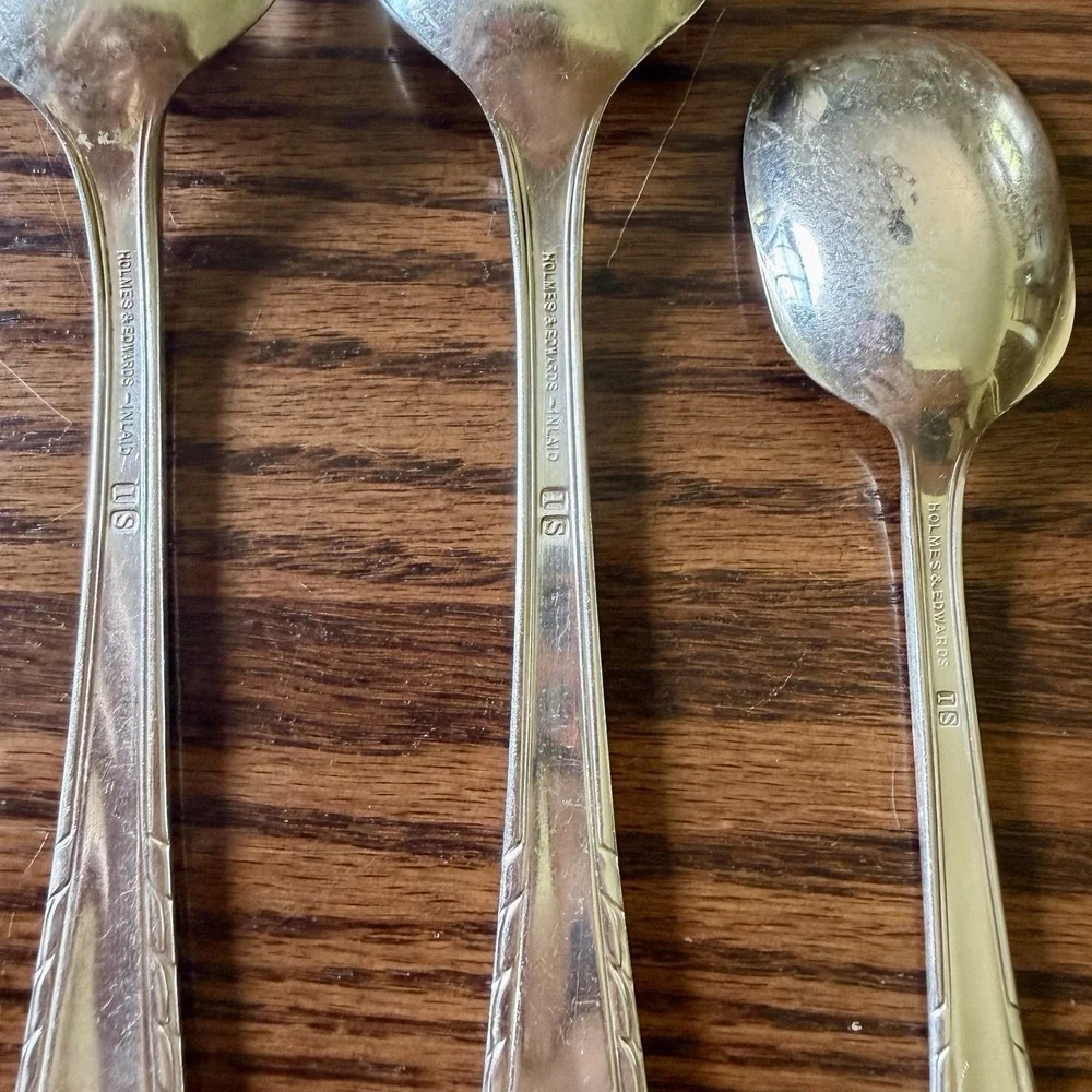 Vtg HOLMES & EDWARDS 1932 Masterpiece Silverplate 2 Serving Spoons 1 Sugar Spoon